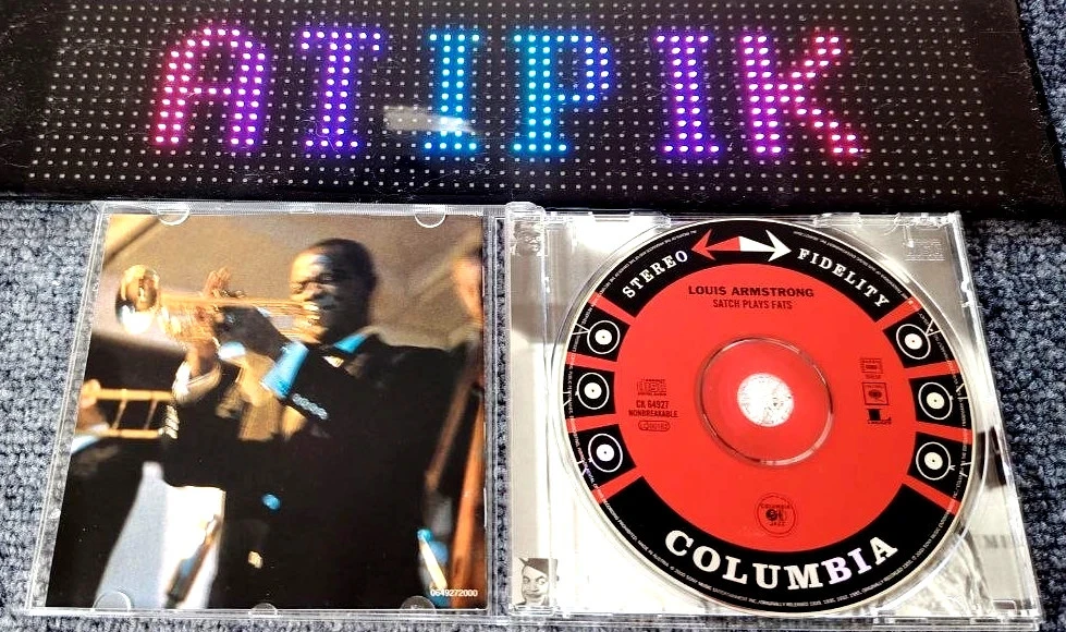 Satch Plays Fats - Louis Armstrong - CD Jazz Columbia Indispensable 🏳 – photo 3